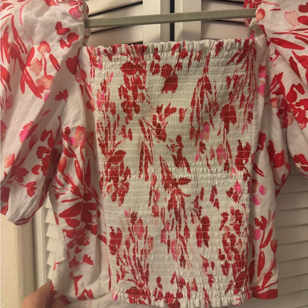 Banana Republic Red and White Floral Top